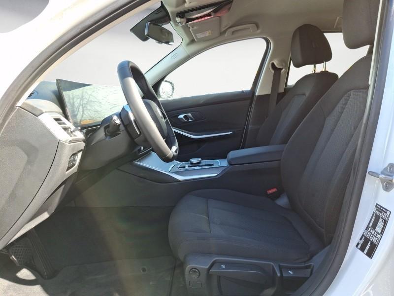 BMW 318i Touring im Innenraum