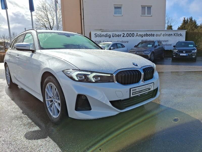 BMW 318i Touring von vorne in Weiß