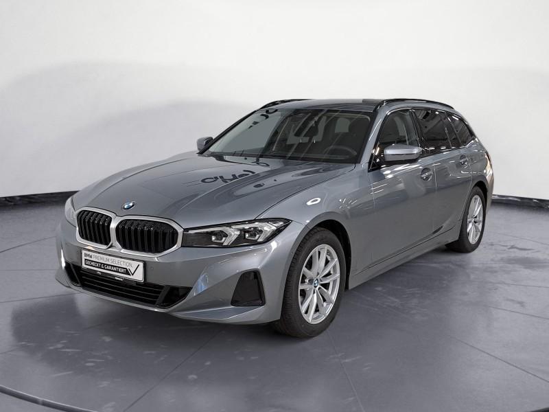 BMW 318i Touring von vorne in Grau