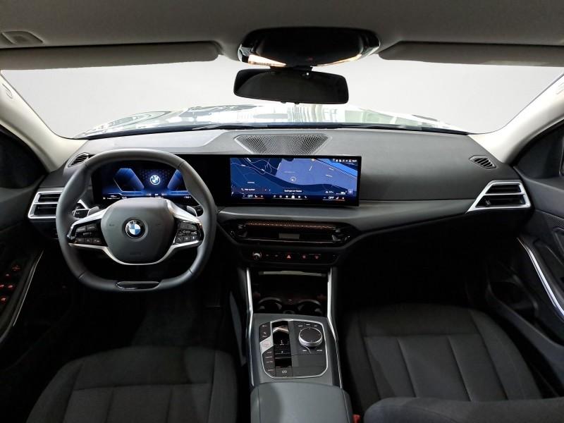 BMW 318i Touring im Innenraum