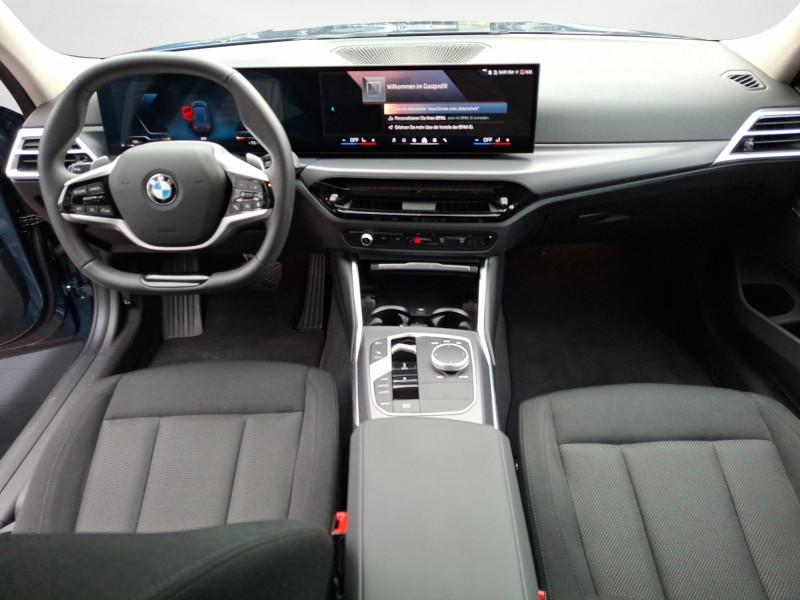 BMW 318i Touring im Innenraum