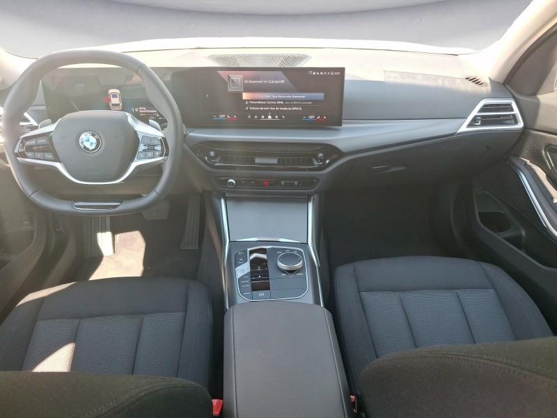BMW 318i Touring im Innenraum