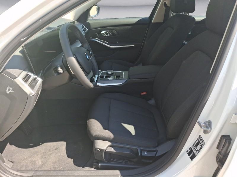 BMW 318i Touring im Innenraum