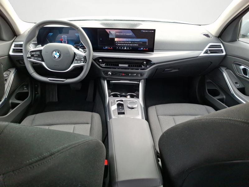 BMW 318i Touring im Innenraum