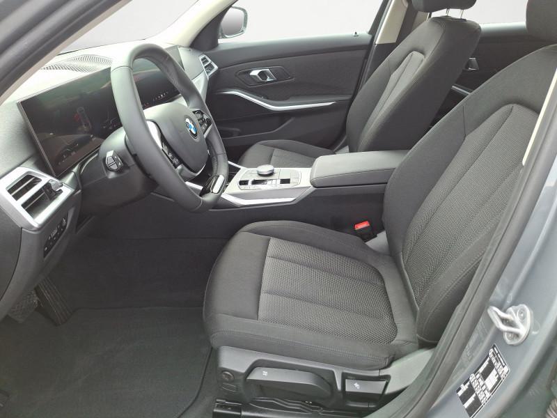 BMW 318i Touring im Innenraum