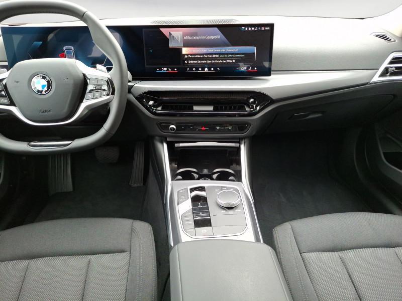 BMW 318i Touring im Innenraum