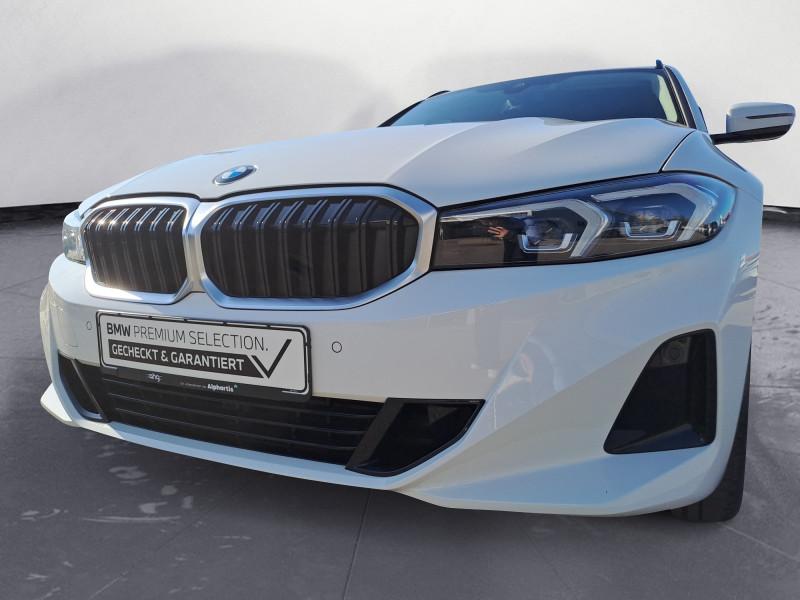 BMW 318i Touring von vorne in Weiß