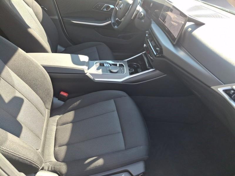 BMW 318i Touring im Innenraum