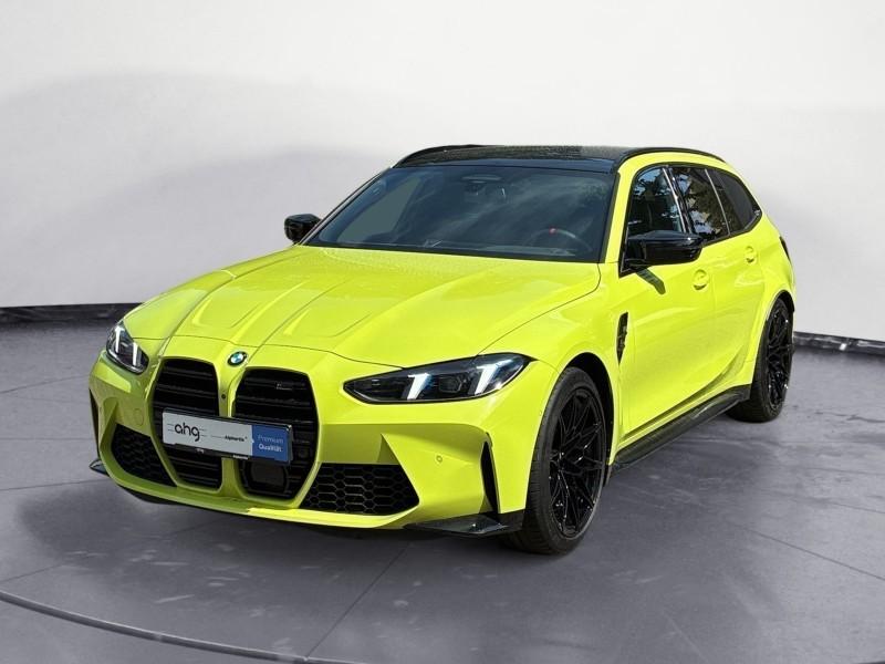 BMW M3 Competition Touring mit M xDrive Originalaufnahme BMW M3 Competition Touring mit M xDrive Originalaufnahme