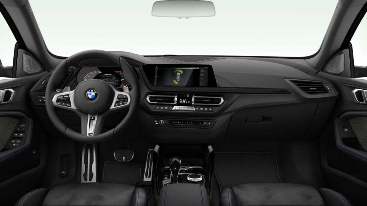 BMW BMW 2er im Innenraum von vorne BMW BMW 2er im Innenraum von vorne