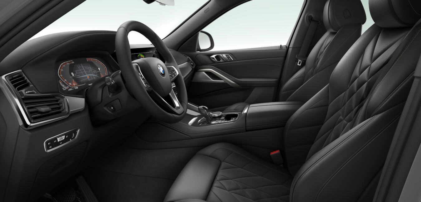 BMW BMW X im Innenraum seitlich BMW BMW X im Innenraum seitlich