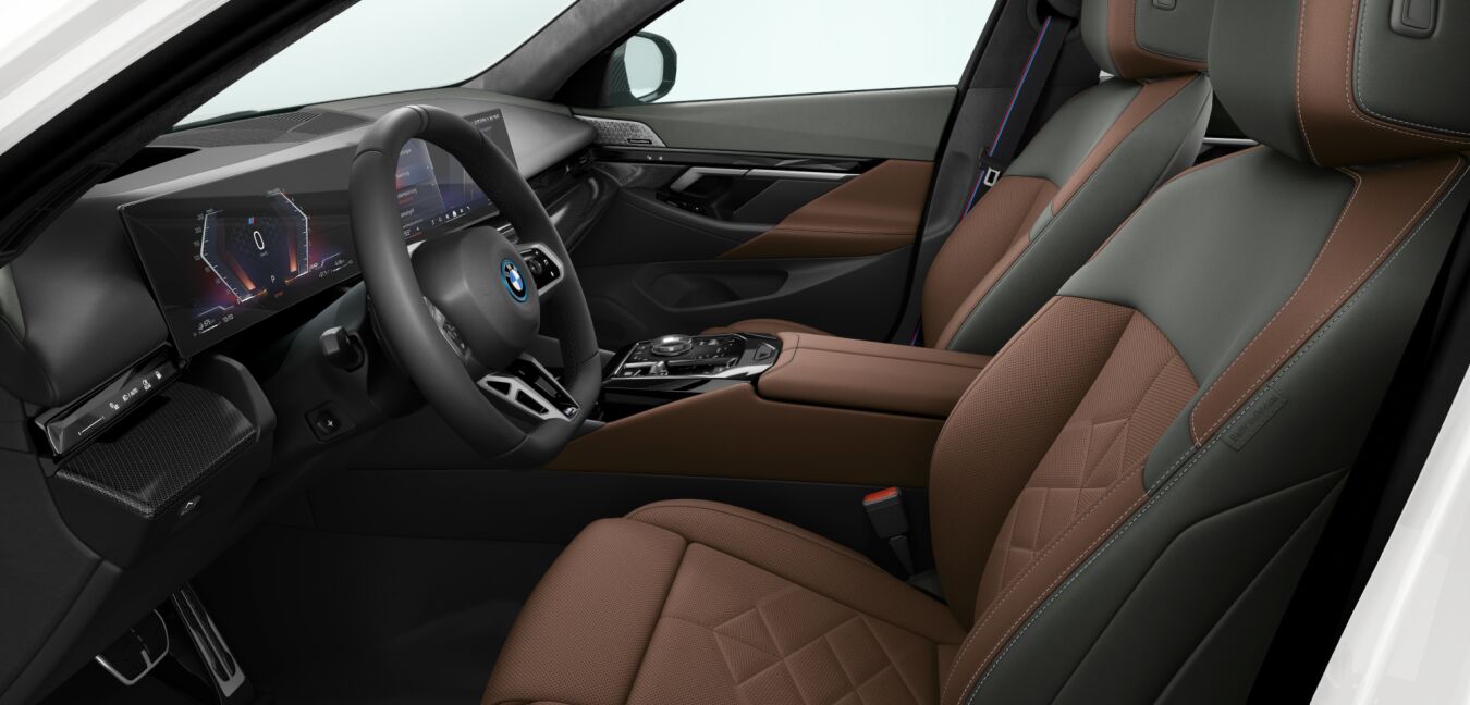 BMW BMW 5er im Innenraum seitlich BMW BMW 5er im Innenraum seitlich