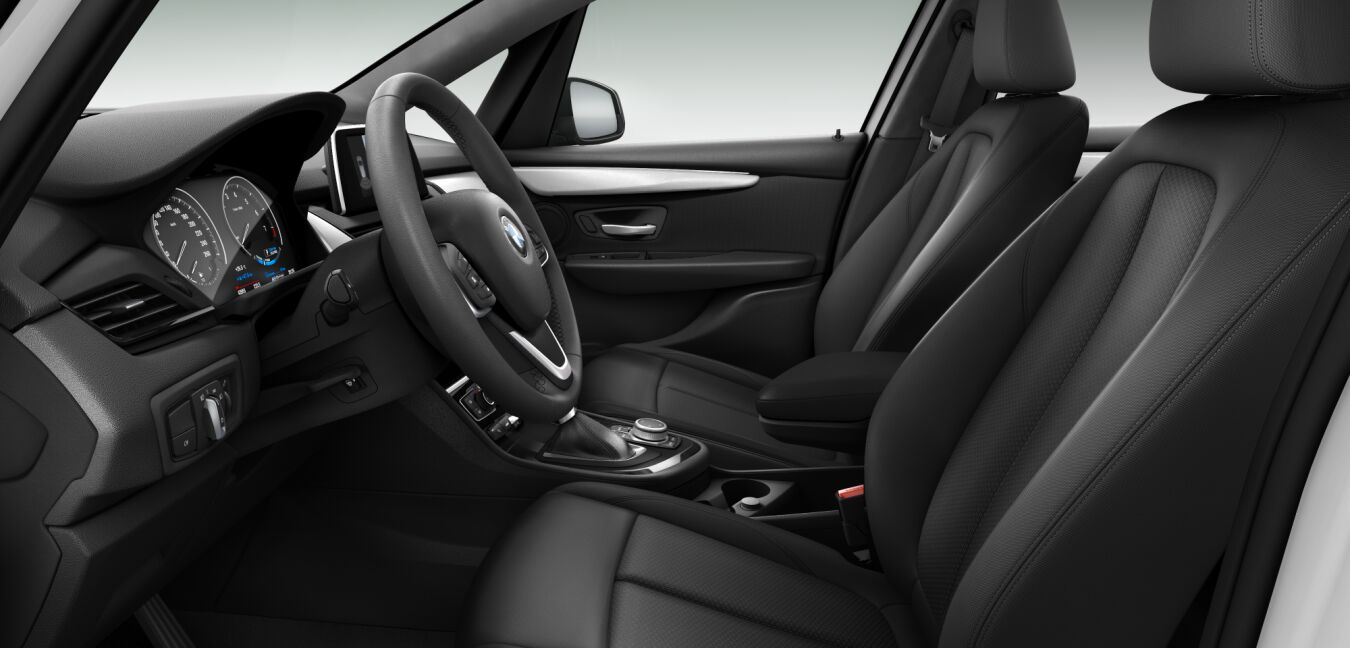 BMW BMW 2er im Innenraum seitlich BMW BMW 2er im Innenraum seitlich