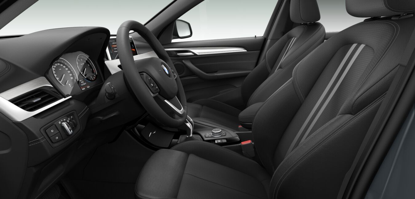 BMW BMW X im Innenraum seitlich BMW BMW X im Innenraum seitlich