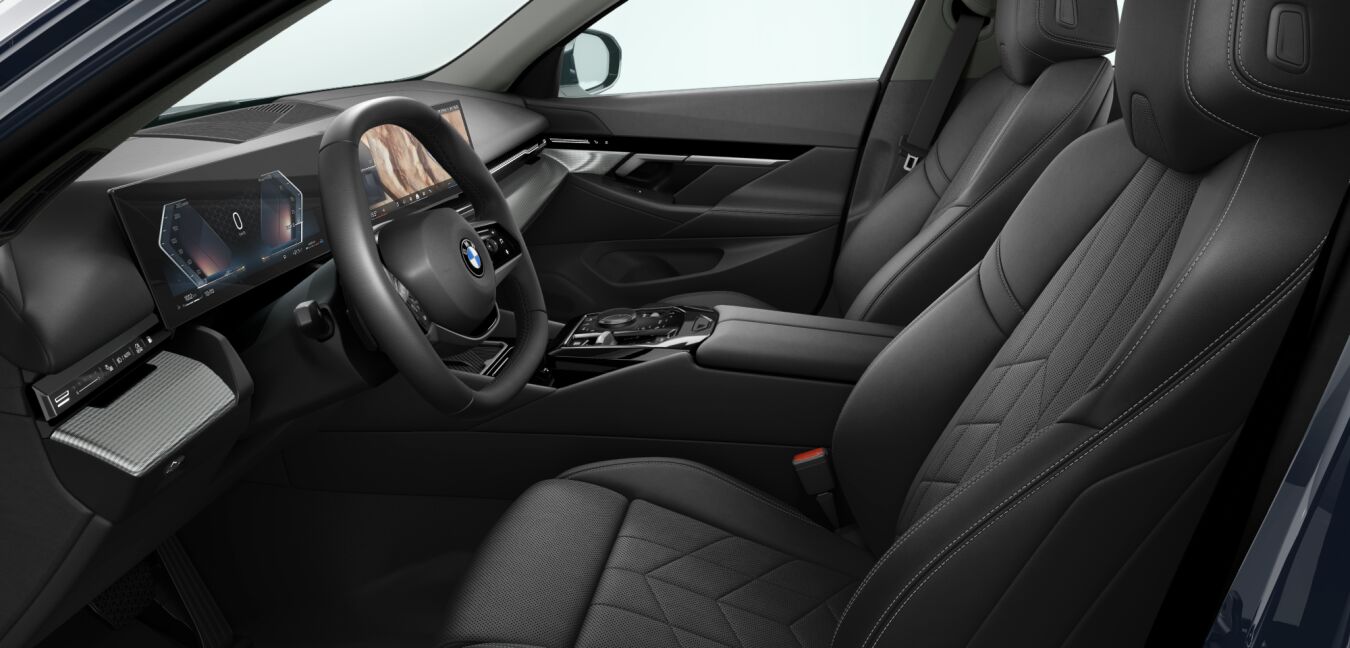 BMW BMW 5er im Innenraum seitlich BMW BMW 5er im Innenraum seitlich
