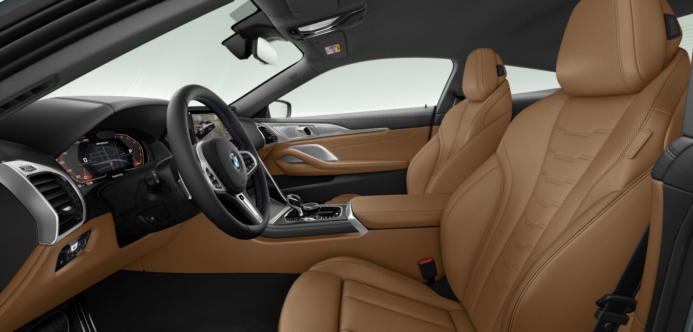 BMW BMW 8er im Innenraum seitlich BMW BMW 8er im Innenraum seitlich