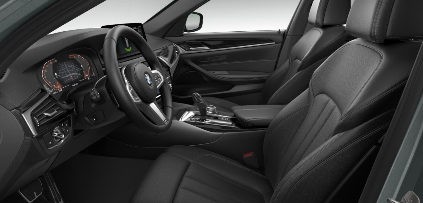 BMW BMW 5er im Innenraum seitlich BMW BMW 5er im Innenraum seitlich