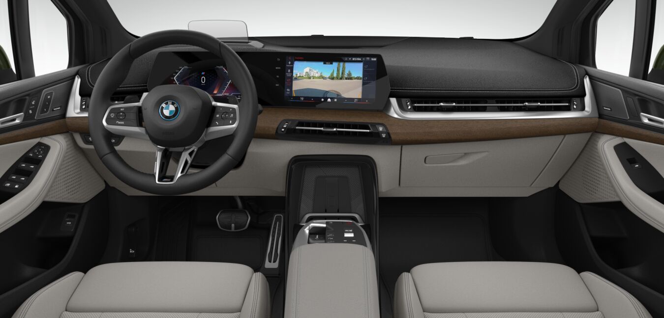 BMW BMW 2er im Innenraum von vorne BMW BMW 2er im Innenraum von vorne