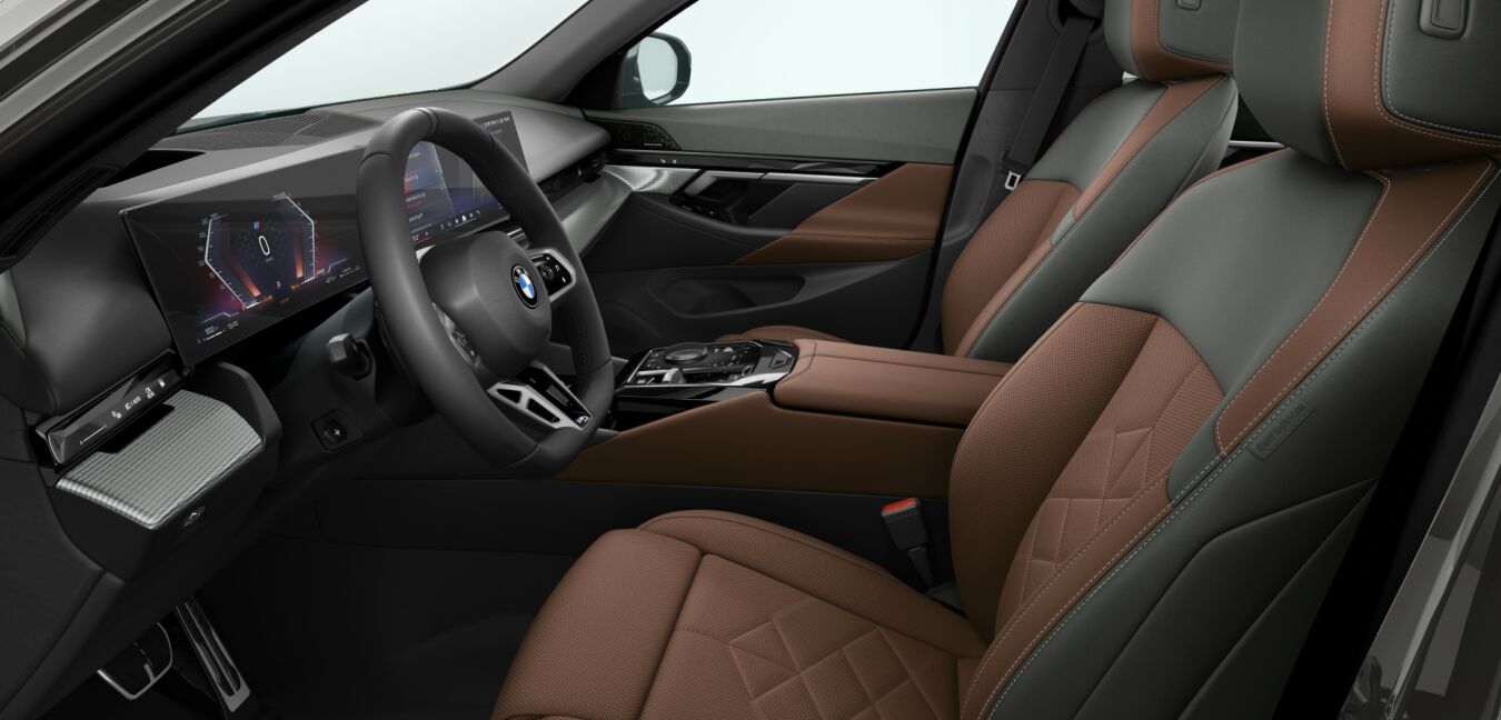 BMW BMW 5er im Innenraum seitlich BMW BMW 5er im Innenraum seitlich