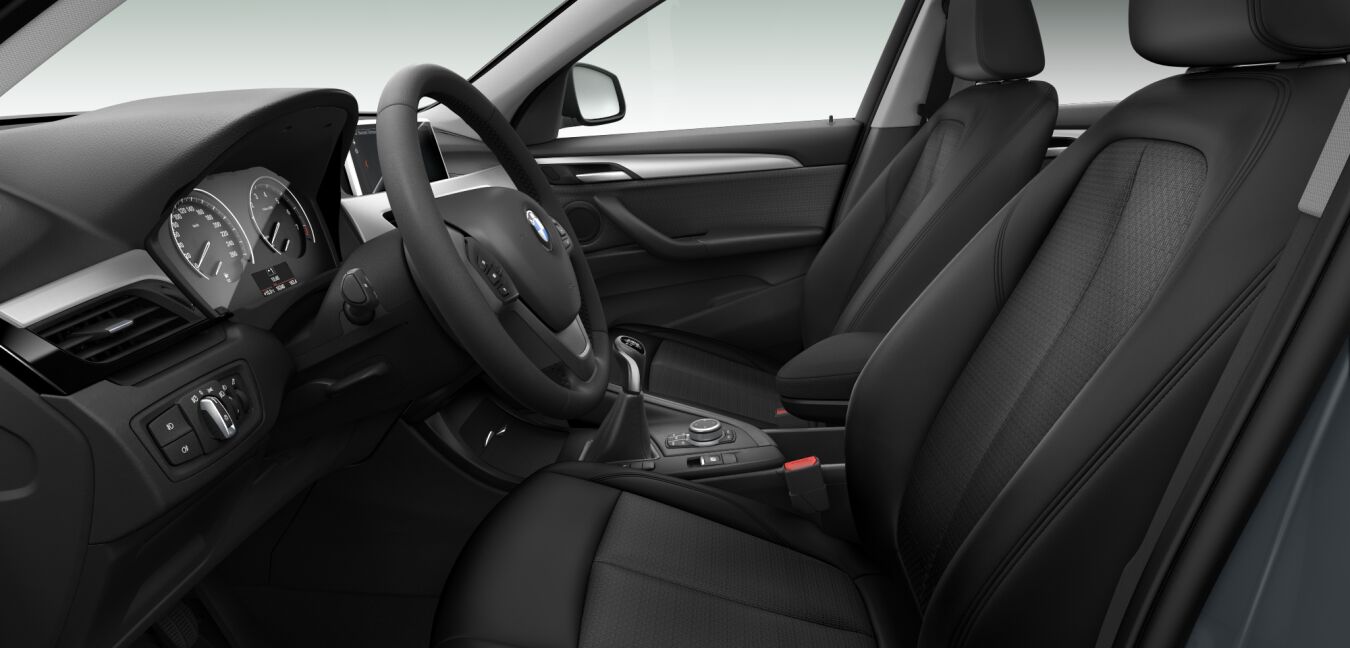 BMW BMW X im Innenraum seitlich BMW BMW X im Innenraum seitlich