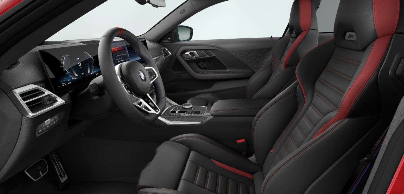 BMW BMW 2er im Innenraum seitlich BMW BMW 2er im Innenraum seitlich