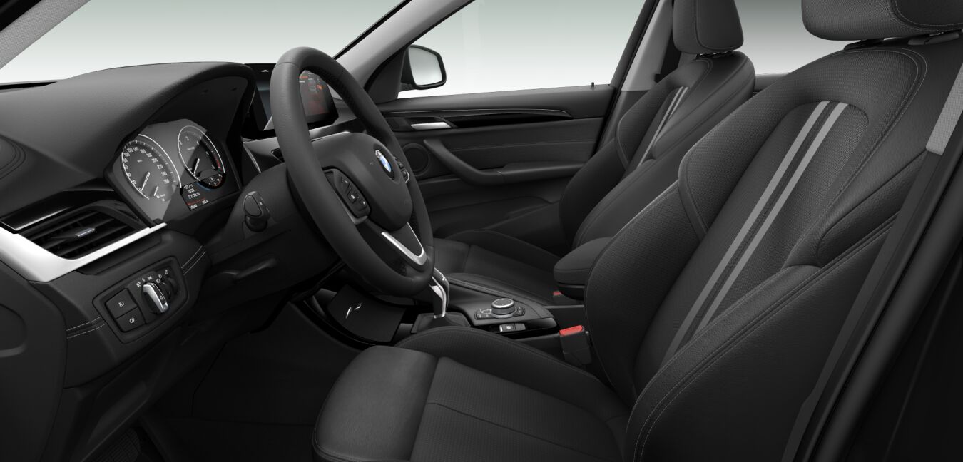 BMW BMW X im Innenraum seitlich BMW BMW X im Innenraum seitlich