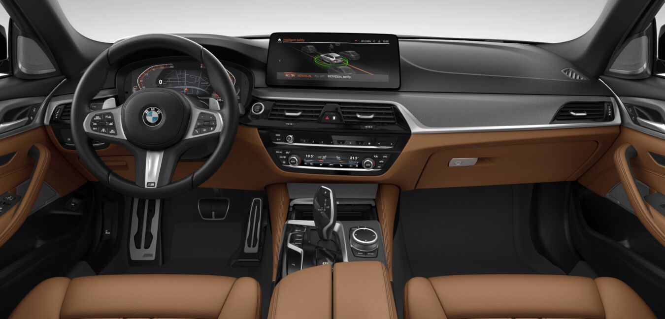 BMW BMW 5er im Innenraum von vorne BMW BMW 5er im Innenraum von vorne