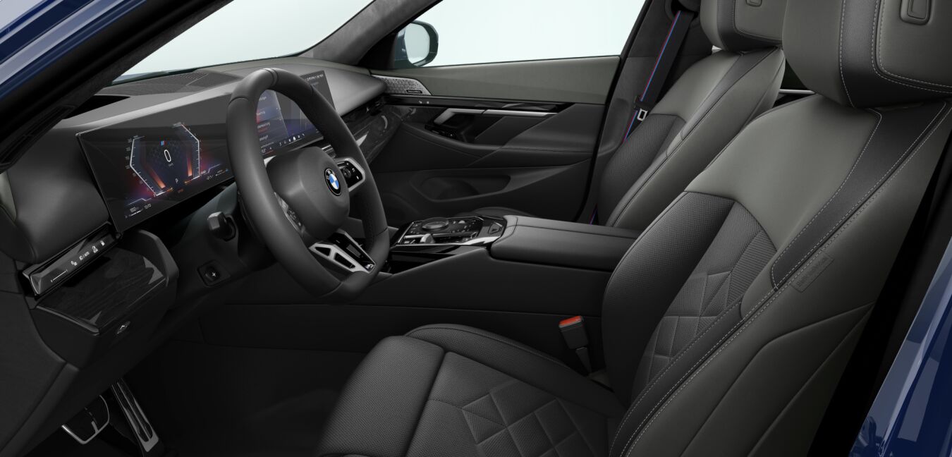 BMW BMW 5er im Innenraum seitlich BMW BMW 5er im Innenraum seitlich