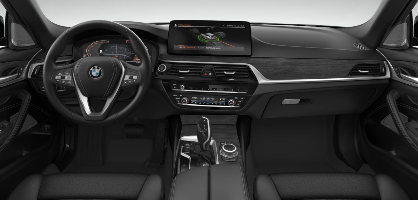 BMW BMW 5er im Innenraum von vorne BMW BMW 5er im Innenraum von vorne