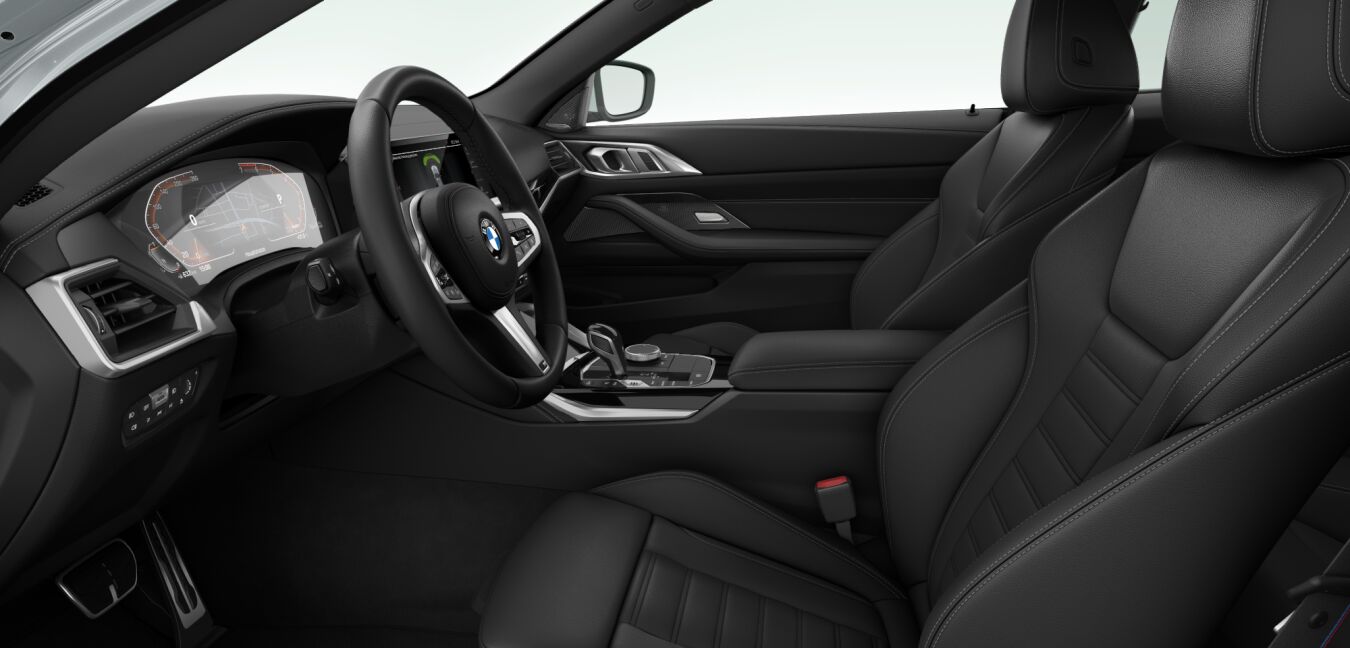 BMW BMW 4er im Innenraum seitlich BMW BMW 4er im Innenraum seitlich
