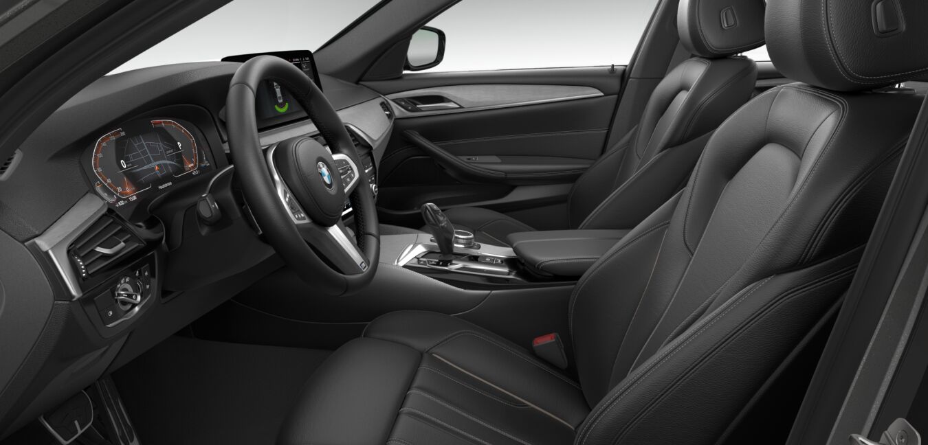 BMW BMW 5er im Innenraum seitlich BMW BMW 5er im Innenraum seitlich