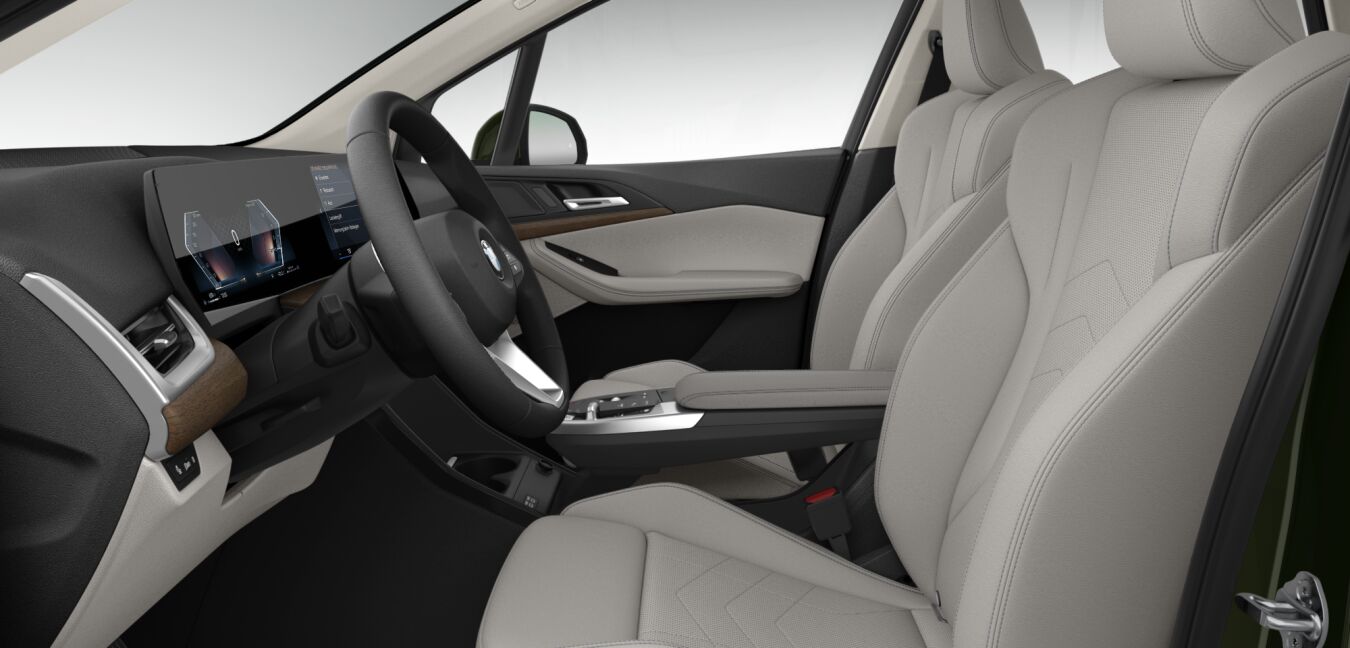 BMW BMW 2er im Innenraum seitlich BMW BMW 2er im Innenraum seitlich