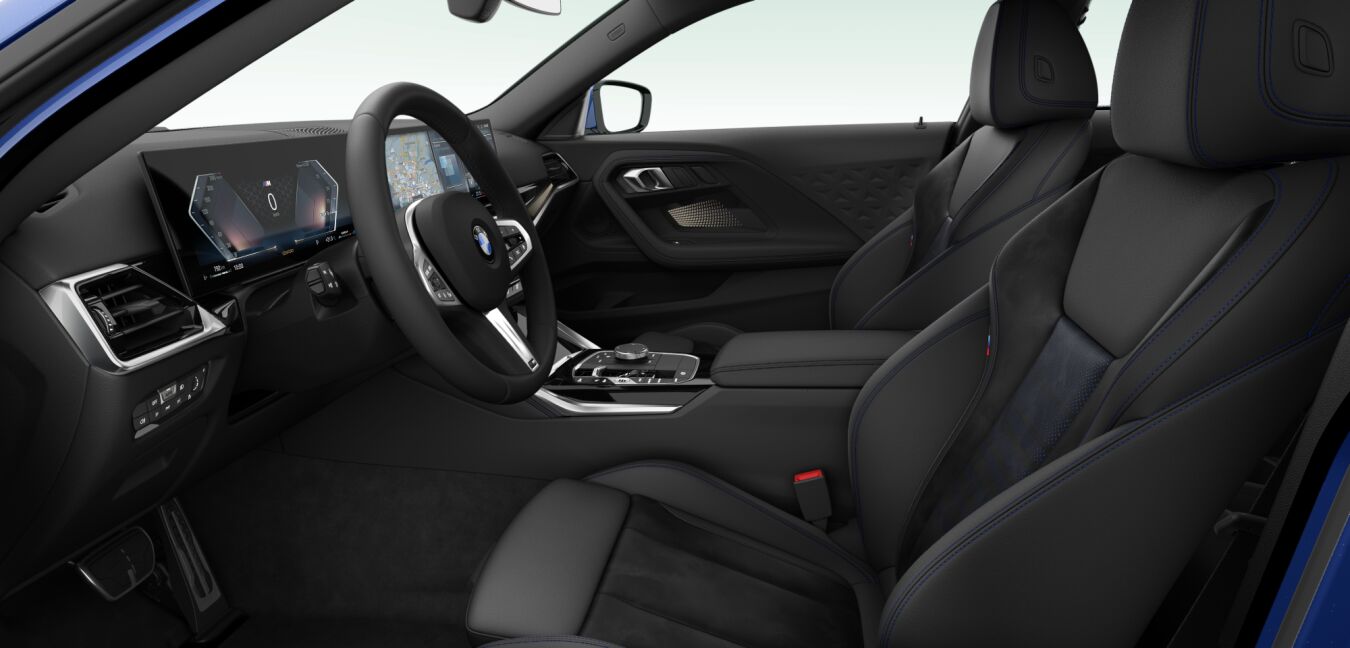 BMW BMW 2er im Innenraum seitlich BMW BMW 2er im Innenraum seitlich