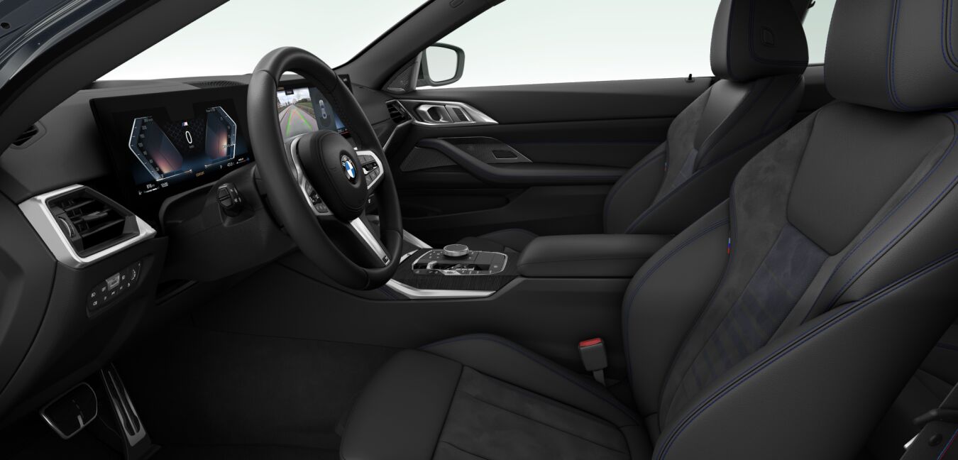 BMW BMW 4er im Innenraum seitlich BMW BMW 4er im Innenraum seitlich