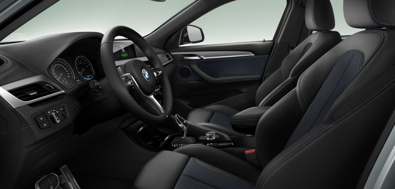 BMW BMW X im Innenraum seitlich BMW BMW X im Innenraum seitlich