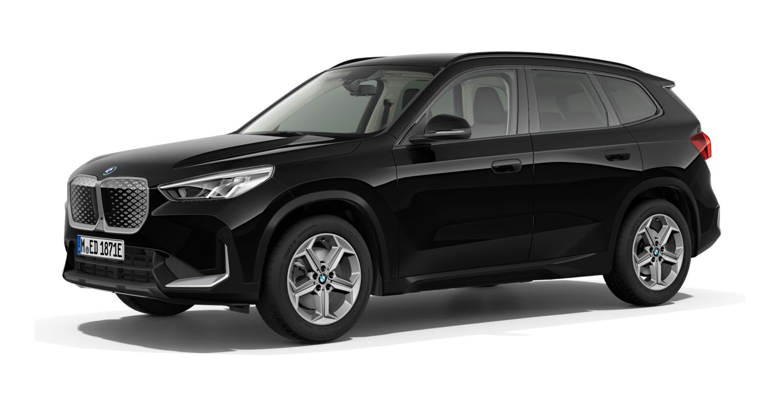 BMW iX1 eDrive20 in Schwarz von vorne BMW iX1 eDrive20 in Schwarz von vorne