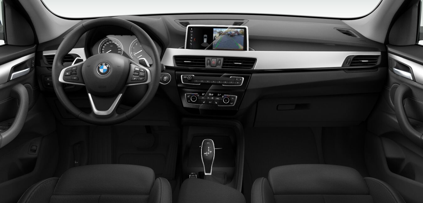 BMW BMW X im Innenraum von vorne BMW BMW X im Innenraum von vorne
