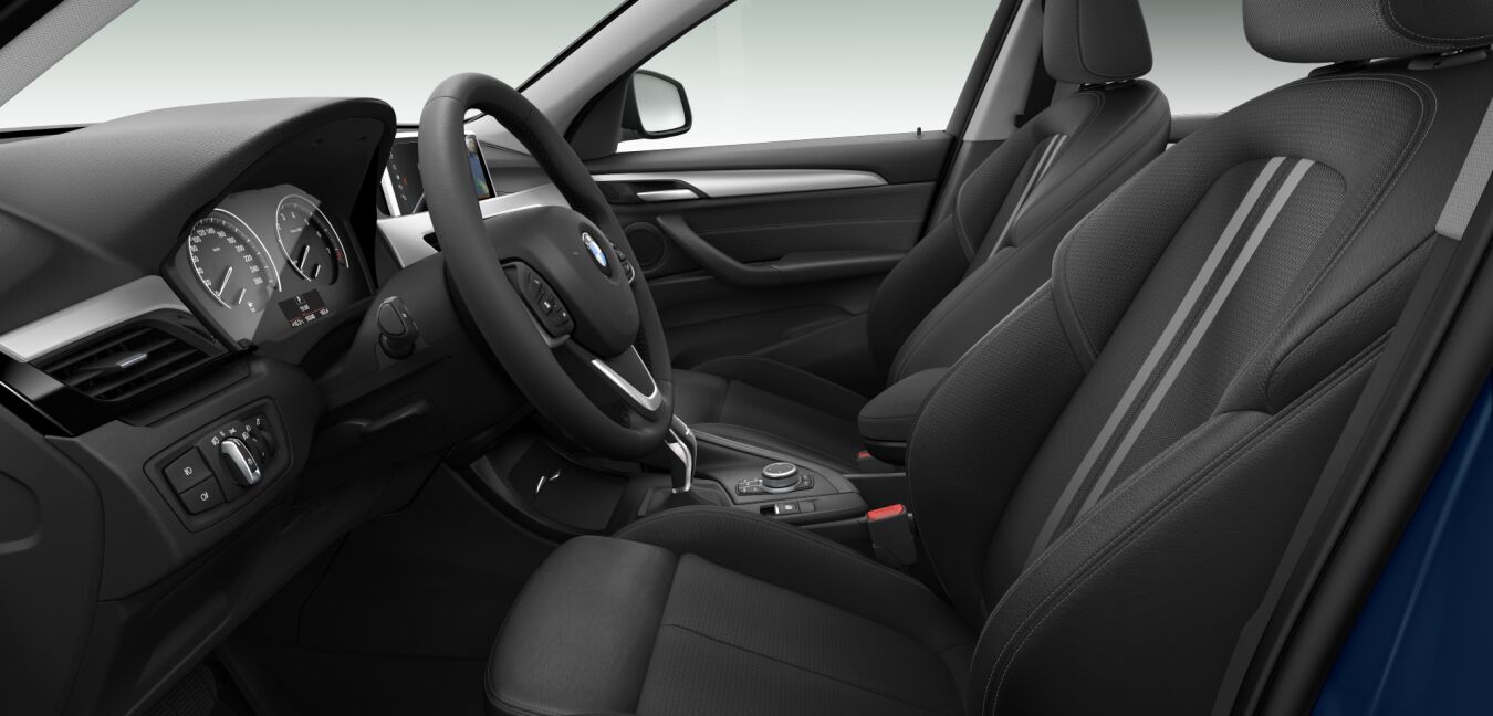 BMW BMW X im Innenraum seitlich BMW BMW X im Innenraum seitlich