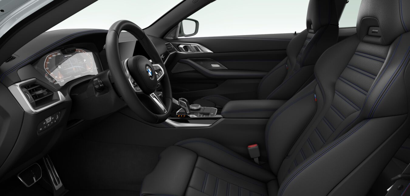 BMW BMW 4er im Innenraum seitlich BMW BMW 4er im Innenraum seitlich
