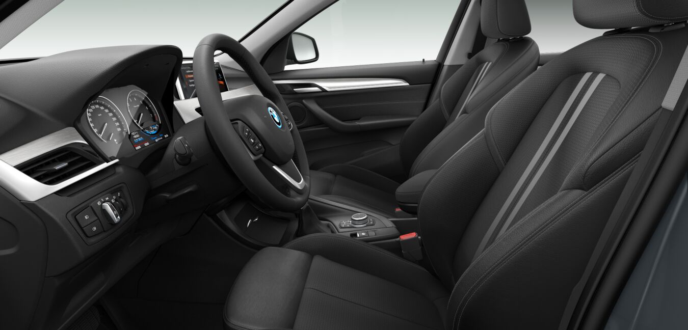 BMW BMW X im Innenraum seitlich BMW BMW X im Innenraum seitlich