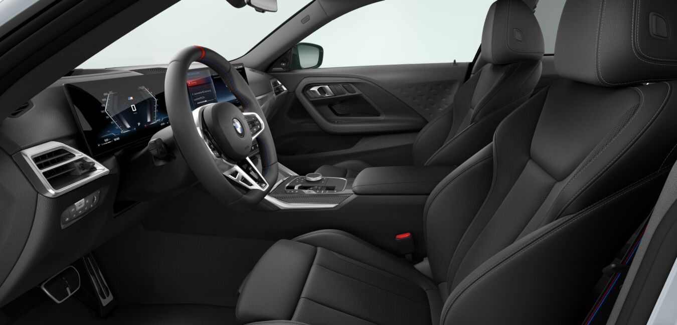 BMW BMW 2er im Innenraum seitlich BMW BMW 2er im Innenraum seitlich