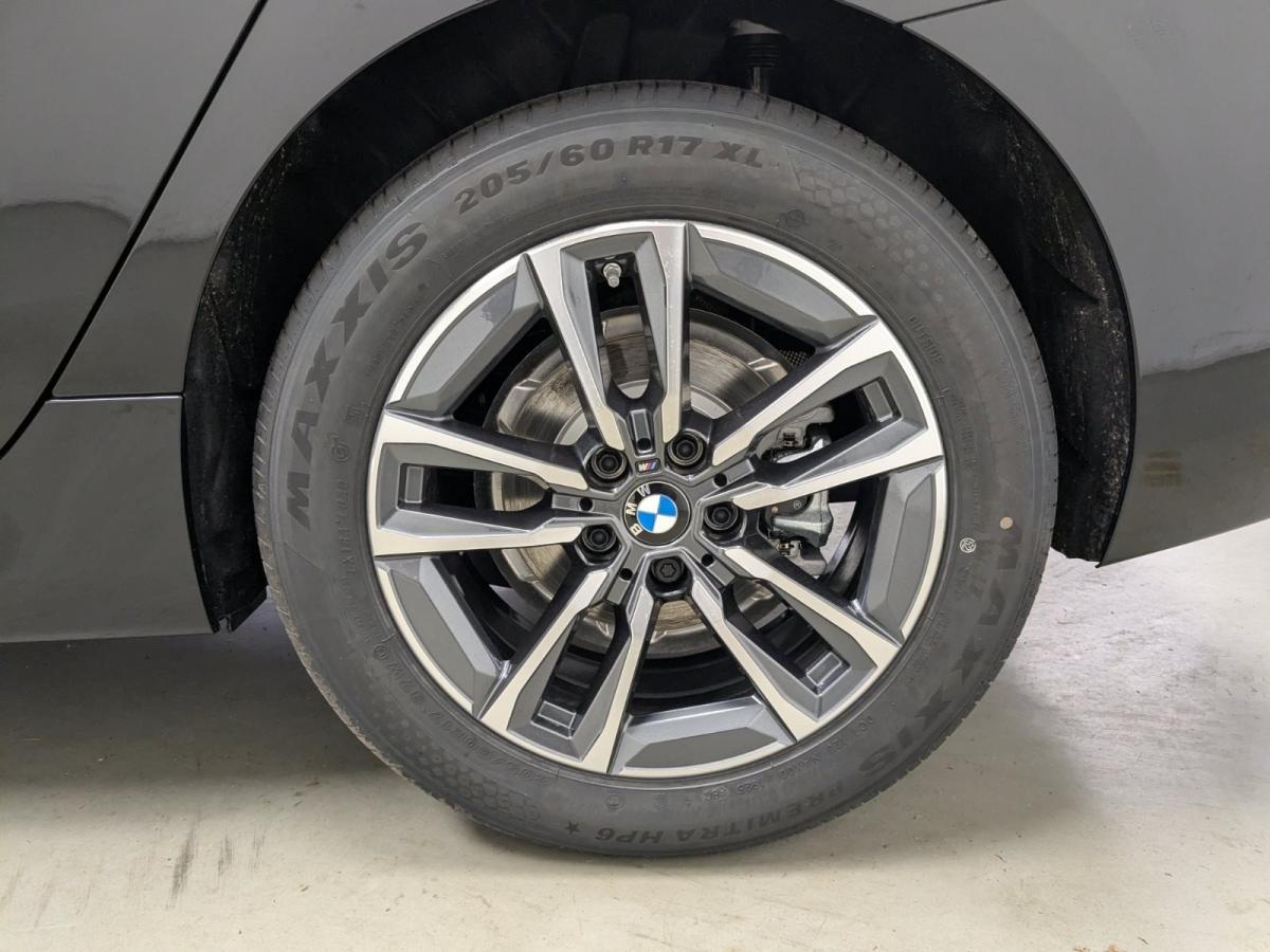 Originalaufnahme des Fahrzeugs Originalaufnahme des Fahrzeugs