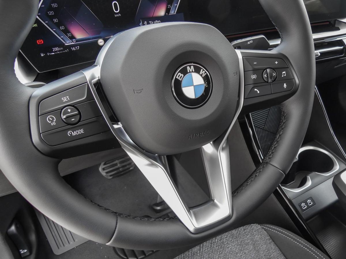 BMW X2 sDrive20i im Innenraum