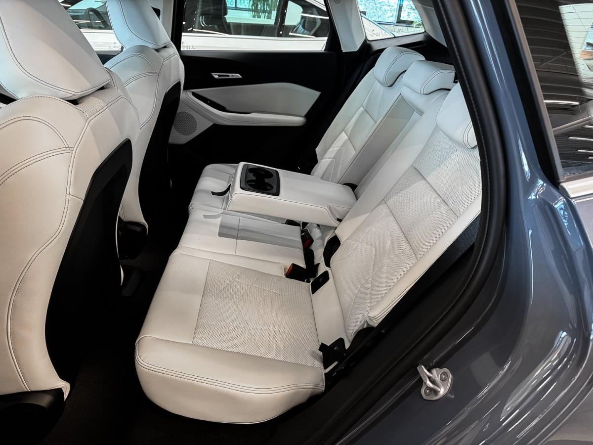 BMW 216i Active Tourer im Innenraum
