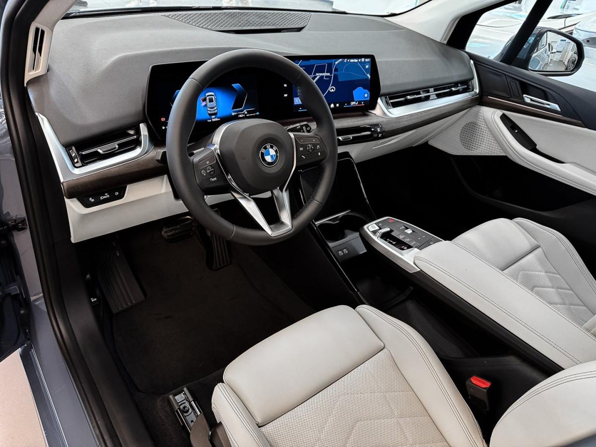 BMW 216i Active Tourer im Innenraum