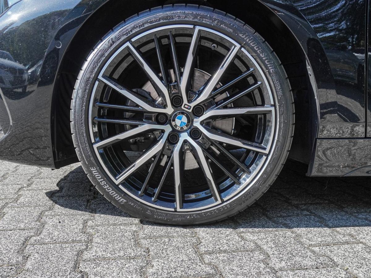 Originalaufnahme des Fahrzeugs