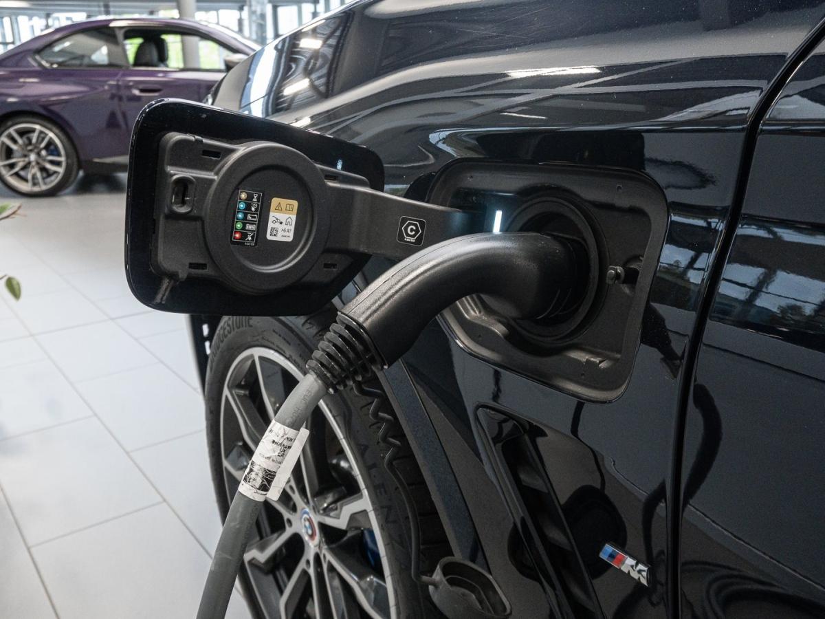 Originalaufnahme des Fahrzeugs Originalaufnahme des Fahrzeugs