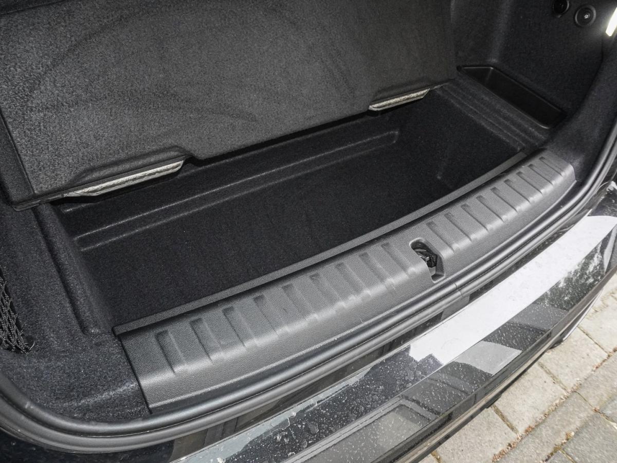 Originalaufnahme des Fahrzeugs Originalaufnahme des Fahrzeugs