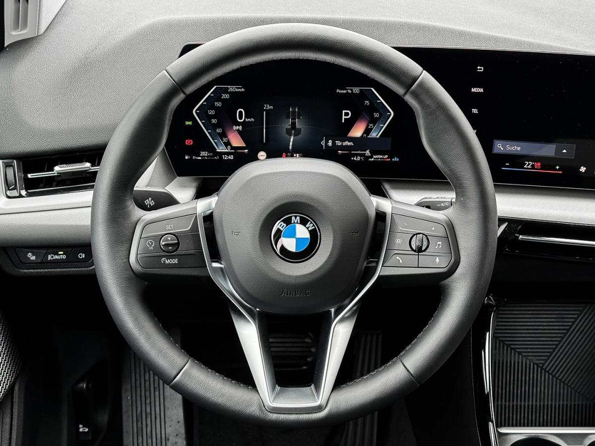 BMW 218i Active Tourer im Innenraum