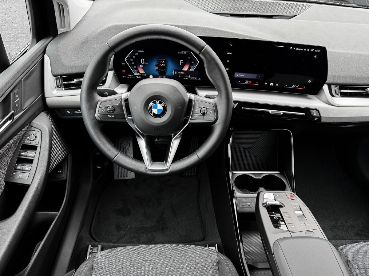 BMW 218i Active Tourer im Innenraum